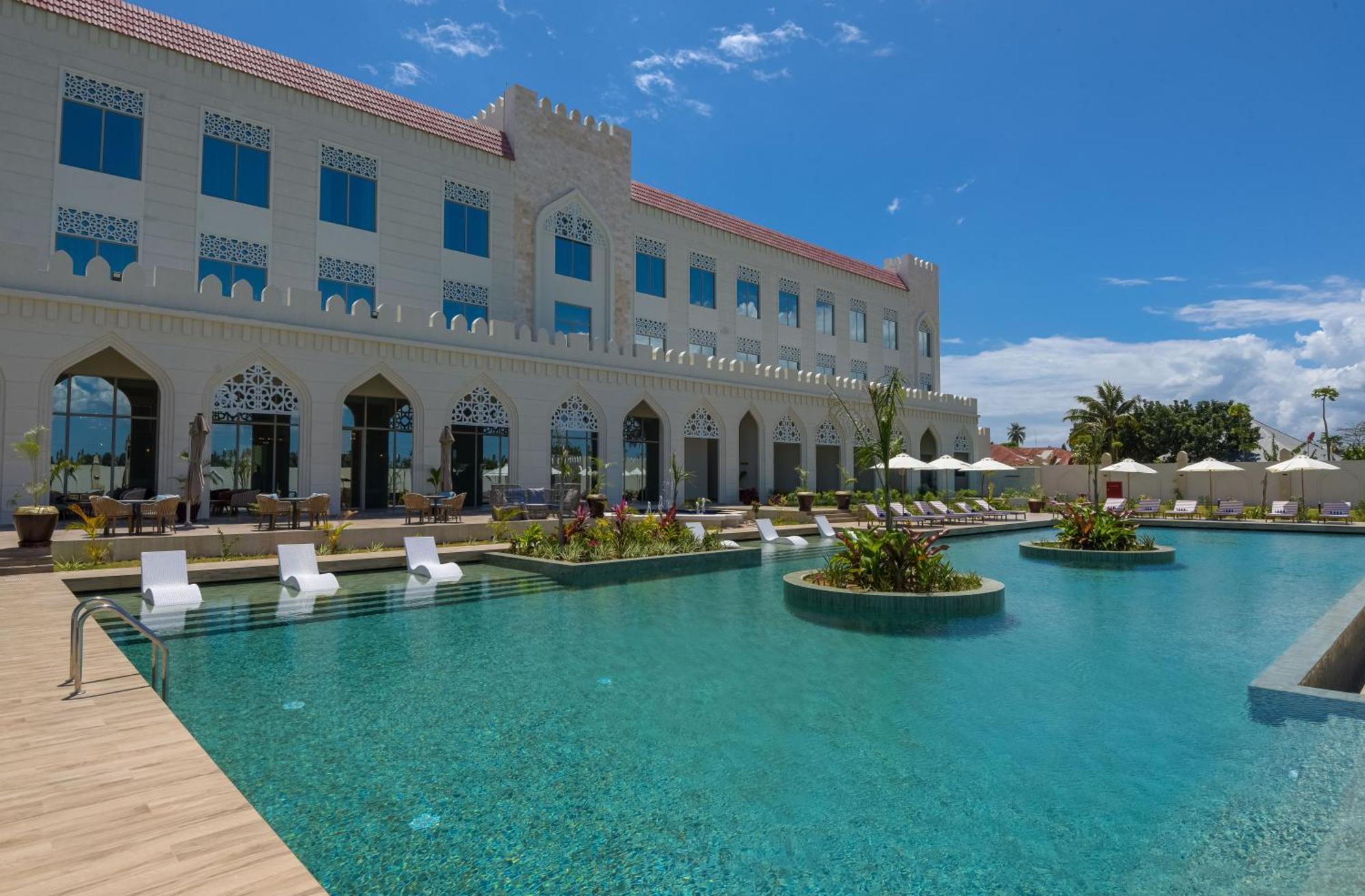Golden Tulip Zanzibar Airport Hotel & Spa Exterior photo