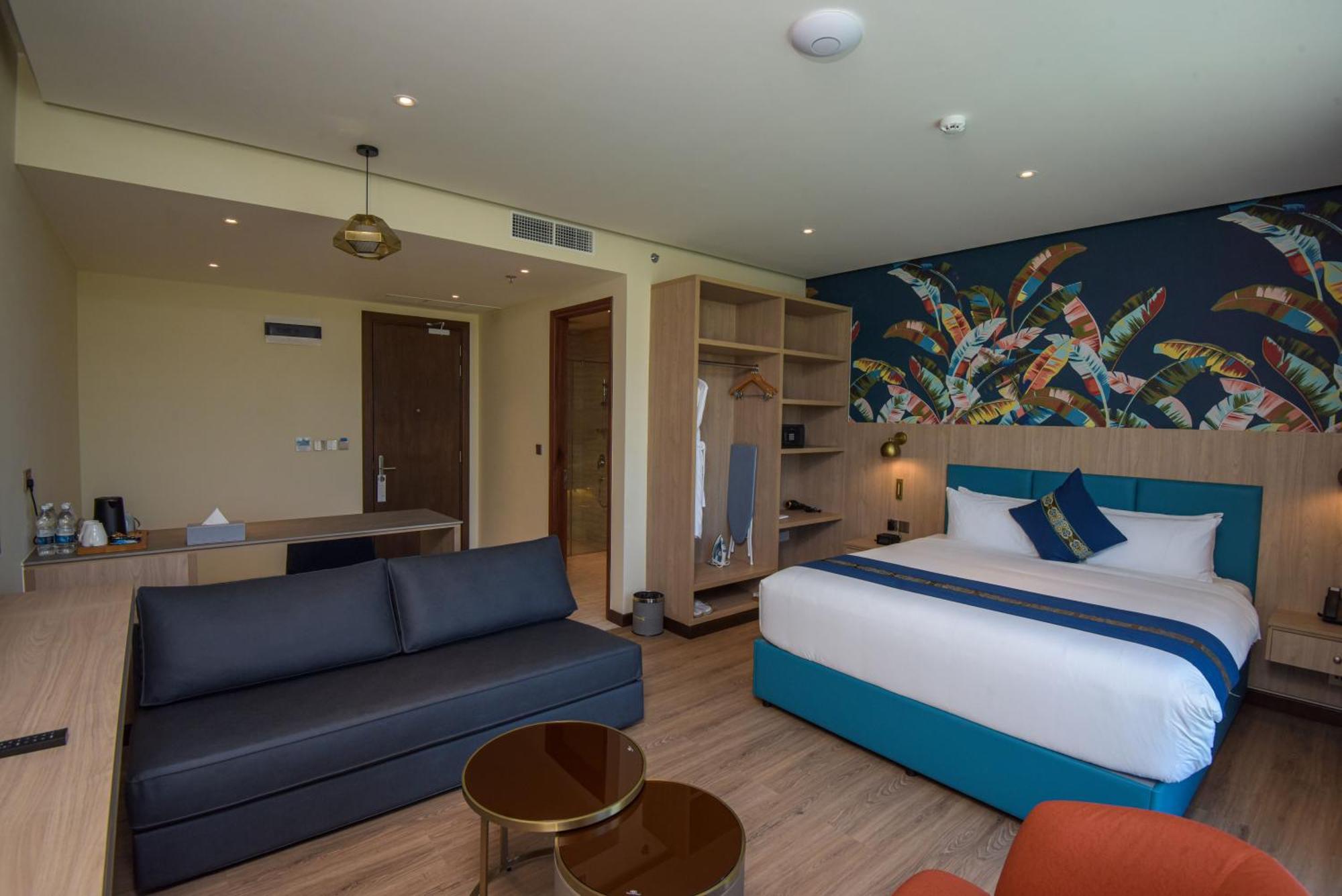 Golden Tulip Zanzibar Airport Hotel & Spa Exterior photo